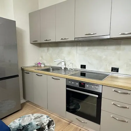 Διαμέρισμα Eta Modern And Cozy - Near Delijorgji