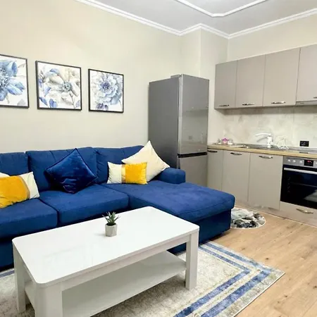 Eta Modern And Cozy - Near Delijorgji Διαμέρισμα
