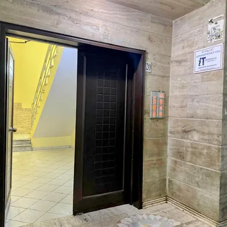 Διαμέρισμα Eta Modern And Cozy - Near Delijorgji Τίρανα