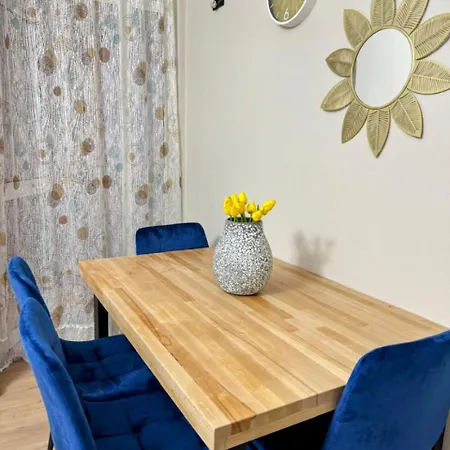 Eta Modern And Cozy - Near Delijorgji Τίρανα